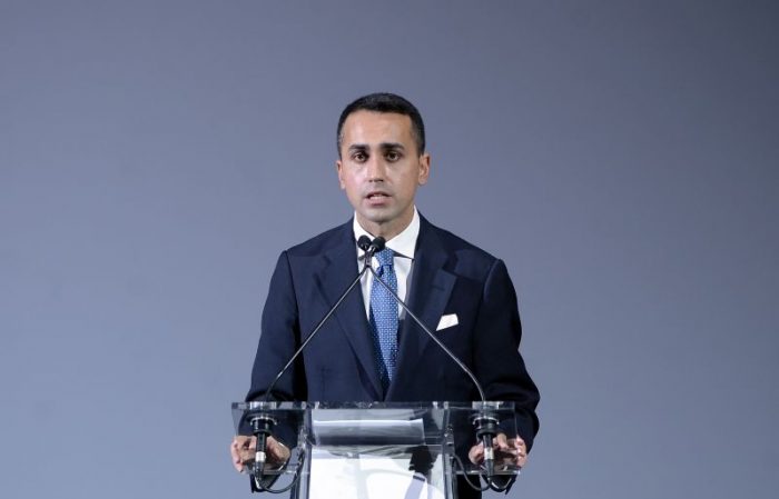 Governo, Di Maio “Serve unità, non occuparsi di scorribande politiche”