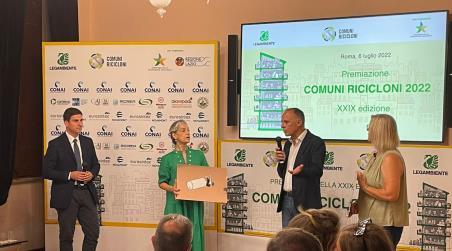 All’Ente per i Parchi Marini della Calabria il premio “Comuni Ricicloni 2022” IX edizione della Conferenza Nazionale Eco-Forum