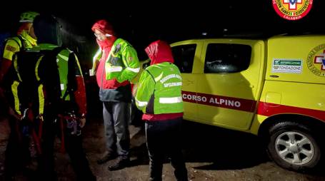 Trovato morto l’anziano disperso in Calabria, era uscito in cerca di castagne Il corpo è stato rinvenuto questa mattina dai volontari del Soccorso alpino e speleologico della Calabria