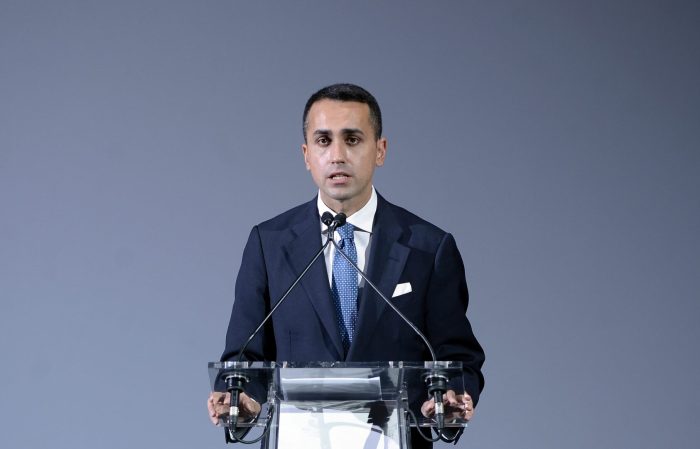 Di Maio “Investire sui giovani, vanno trattati come un tesoro”