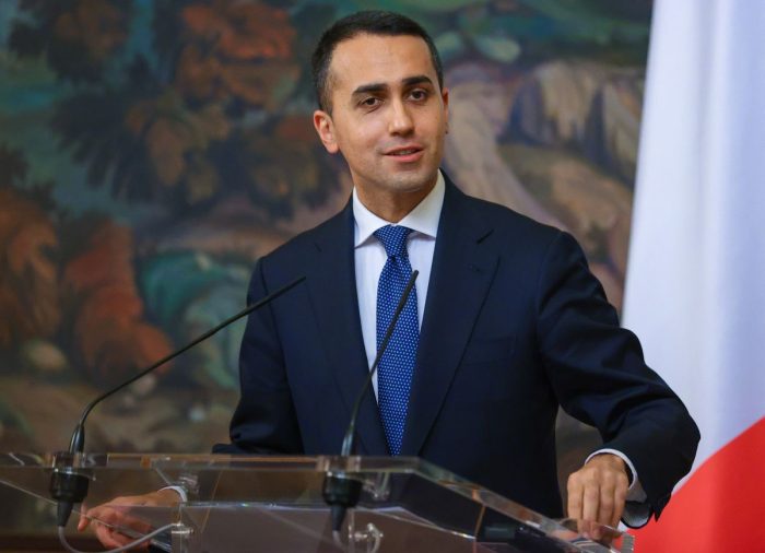 Di Maio “Fermare guerra atroce, chi minimizza complice massacro”