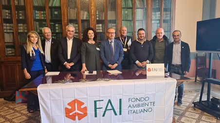 Giornate d’autunno FAI alla scoperta del borgo di Bagaladi Il sindaco ff della Città Metropolitana Carmelo Versace, insieme al sindaco di Bagaladi Santo Monorchio, ha preso parte alla presentazione tenutasi a Palazzo Alvaro