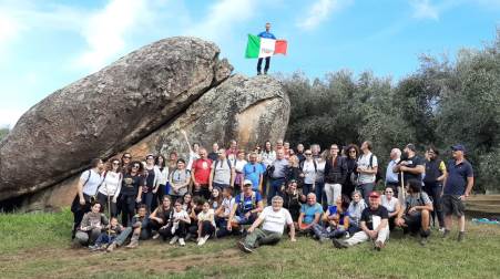 Inaugurazione nuova Sede Anpi Laureana di Borrello-Galatro-Serrata Il Comune di Serrata, attento da sempre a quelle che sono le esigenze del territorio e le necessità di coloro che gravitano nel mondo dell'associazionismo