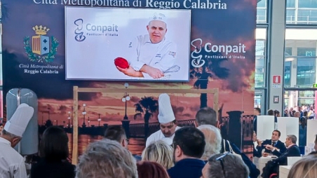 Turismo, aziende reggine grandi protagoniste al TTG di Rimini Bilancio in attivo per l'Ente di Palazzo "Corrado Alvaro" che insieme a dieci operatori del settore turistico ha offerto la migliore immagine del territorio. Soddisfazione del Sindaco metropolitano f.f. Versace: "Premiata la strategia e gli investimenti sulla stagione fieristica, adesso ci sono tutte le condizioni per compiere un ulteriore salto di qualità"