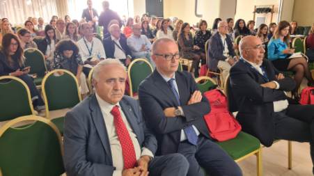 Congresso nazionale Agico a Reggio Calabria, Versace: “Bene formazione sanitaria ed attenzione alla salute delle donne” Il sindaco facente funzioni della Città Metropolitana ha portato il saluto istituzionale dell'Ente nell'ambito della 24esima edizione del Congresso medico nazionale in corso di svolgimento a Reggio Calabria