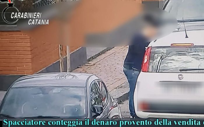 Traffico di droga nel catanese, dieci arresti