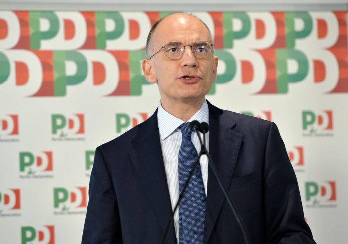 Letta “Primarie del Pd il 19 febbraio, congresso allargato”