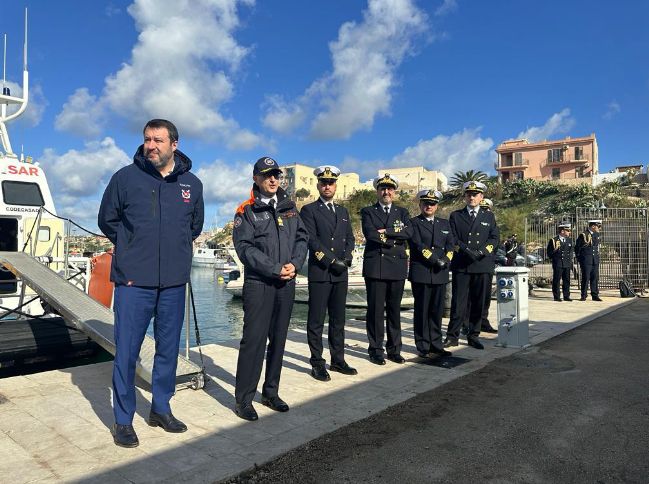 Lampedusa, Salvini “L’isola sia conosciuta per le sue bellezze”