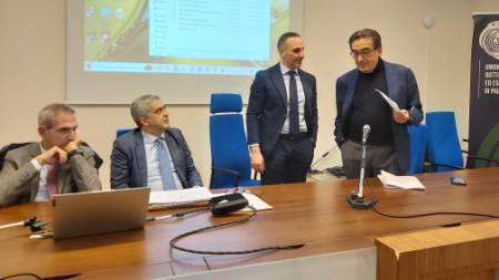 Gioia Tauro, ODCEC Palmi, la deontologia professionale al servizio dell’interesse pubblico Principi e doveri che il professionista deve osservare nell’esercizio della professione a tutela dell’affidamento della collettività, dei clienti e dei terzi, della correttezza dei comportamenti nonché della qualità ed efficacia della prestazione professionale