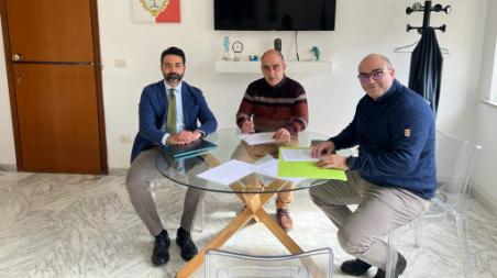 Soverato, il sindaco Daniele Vacca annuncia i progetti di innovazione digitale dell’ente Pronti a essere investiti 400 mila euro messi a disposizione dal PNNR