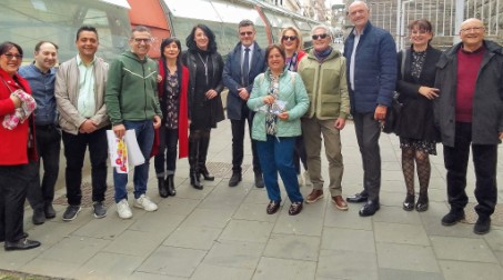 Iniziano i preparativi per la “Via Giudecca in Fiore” Tutti i commercianti della Via Giudecca hanno aderito con entusiasmo all’iniziativa di Comunità Patrimoniale “Scalinata Monumentale di Via Giudecca” e Confcommercio