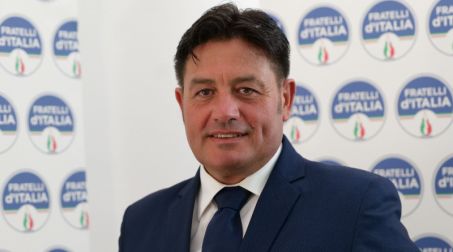 Agricoltura, Rapani: “Gli istituti agrari calabresi potranno partecipare ai bandi Psr” Imprese nei centri storici, "Presentato un ddl per arginare la desertificazione commerciale anche in Calabria"