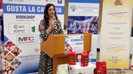 Tirana, successo per il workshop dei prodotti enogastronomici del Cosentino  "Albania seconda casa, prosegue l'opera di internazionalizzazione - precisa la presidente Rosaria Succurro - avviata insieme alla Regione Calabria e alle aziende calabresi"