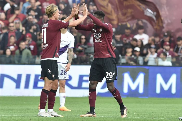 Non basta la tripletta di Dia, Salernitana-Fiorentina 3-3