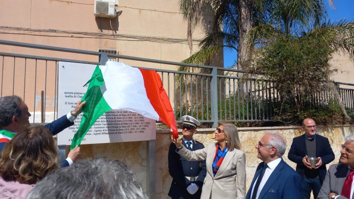 Una piazza e sette strade di Marsala intitolate a giudice Morvillo ed agenti scorta