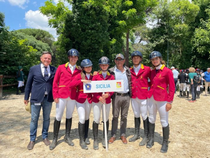 Salto a ostacoli, la Sicilia 2^ nella Coppa del Presidente di Piazza di Siena