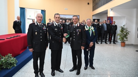 Il Vice Comandante dell’Arma dei Carabinieri consegna le medaglie mauriziane A Catanzaro, presso la Sala conferenze del Comando Legione Carabinieri Calabria, la cerimonia di consegna del prestigioso riconoscimento