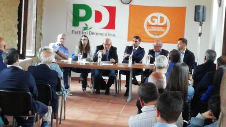 Autonomia differenziata, nuova iniziativa del Pd a Montalto Uffugo Vertici regionali e locali del partito uniti: «No al Ddl Calderoli che affosserà la Calabria e il Sud»