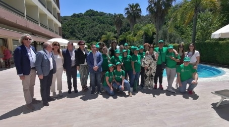 Terme di Galatro-Evento di apertura stagione termale 2023 Situato in una bellissima ed incontaminata valle sulla riva destra del fiume Fermano immersa in un grandioso parco naturale ricco di alberi secolari e fiori, lo stabilimento termale Fonti S.Elia la cui azione benefica fu scoperta tra il VIII ed il IX secolo, è pronto ad accogliere gli ospiti in una struttura totalmente rinnovata