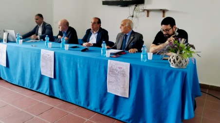 Rievocazione e celebrazione dei moti reggini del 1847 e dei 5 Martiri di Gerace Venerdì 2 giugno, presso la sala convegni del Museo Civico di Gerace, si è svolta la conferenza stampa del progetto Rievocazione e celebrazione dei moti reggini del 1847 e dei 5 Martiri di Gerace