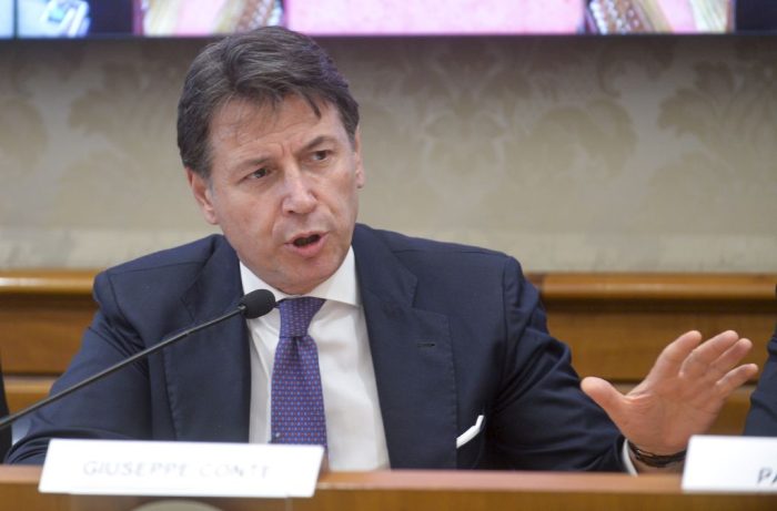 Conte “Tassa su extraprofitti sia risolutiva e non pannicello caldo”