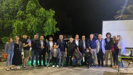 A Terranova Sappo Minulio il grande gourmet con il successo del “Cooking Show” L’evento, fortemente voluto dall’intera Amministrazione comunale targata Ettore Tigani e seguito dal consigliere delegato all’agricoltura e Presidente del Consiglio Comunale Valerio Crinò, ha voluto reimpostare la strategia comunicativa delle famose prugne, meglio conosciute come “pruna di frati”