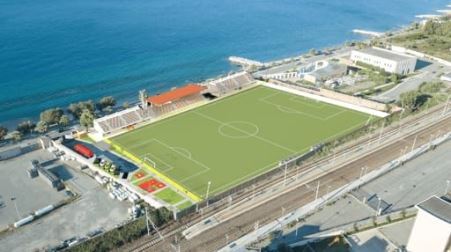 Consegnati i lavori per la ristrutturazione dello stadio di calcio “Iaria” di Pellaro La soddisfazione del Consigliere delegato allo Sport Giovanni Latella. Prevista la collocazione di un nuovo manto erboso in materiale sintetico, la ristrutturazione della tribuna e degli spogliatoi