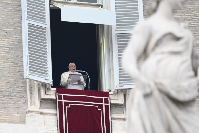 Medio Oriente, Papa “A Gaza si soccorrano i civili, si liberino ostaggi”