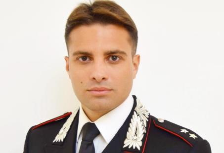 Crotone, il Tenente dei Carabinieri Andrea Stallone si appresta a concludere il suo incarico Si è distinto per la sua capacità di ascolto nei confronti del personale, dimostrando di essere un Comandante vicino alle esigenze dei propri uomini