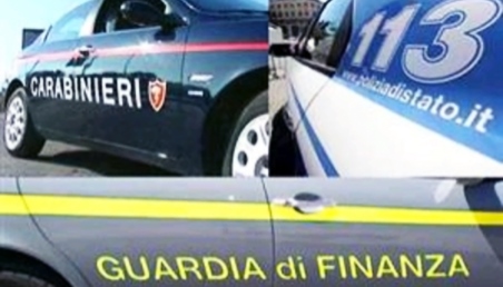 Vasta operazione in Calabria denominata “Alto Impatto”, impiegati 150 militari per controlli e perquisizioni. I DETTAGLI Sono in corso di esecuzione controlli, perquisizioni, rastrellamenti, posti di blocco e verifiche agli esercizi commerciali alla ricerca di armi, droga e proventi di attività illecite