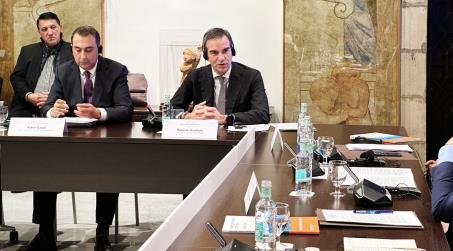 Mediterraneo: Occhiuto a Barcellona per summit Commissione Intermediterranea, passi in avanti verso Macroregione Le Regioni che compongono quest'organo hanno firmato il documento che era nato nella conferenza di Villa San Giovanni dello scorso giugno, poi consolidato anche nell'incontro di qualche settimana fa con il ministro degli Esteri, Antonio Tajani