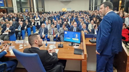 Lega Calabria: “Il partito cresce sempre più! Mattiani, Neri, Cardia e ancora tanti altri” La vicinanza evidente di Matteo Salvini e gli interventi a favore della crescita della regione sono sintomi che oramai stanno invadendo i territori