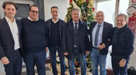 Saccomanno (Lega), il partito cresce ancora con l’ingresso di Walter Scerbo, sindaco di Palizzi Da parte del partito tutto e dei militanti un augurio di buon lavoro e di raggiungimento di quei risultati che tanto merita