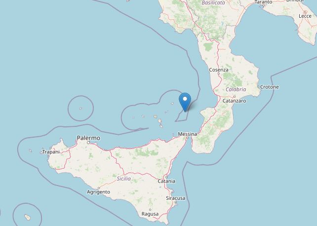 Scossa di terremoto di magnitudo 3.3 in mare davanti a Sicilia e Calabria