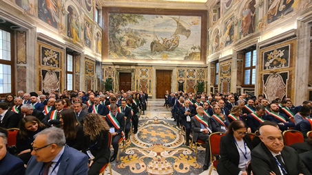 San Ferdinando tra i duecento Comuni in udienza da Papa Francesco Tra questi anche Luca Gaetano in rappresentanza di San Ferdinando,  presente poiché selezionato quale “Comune Innovatore” nell'ambito delle progettualità per l'innovazione tecnologica promosse da Asmel