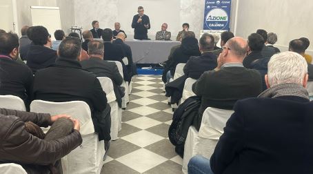 “Azione” Calabria esprimerà candidati alle elezioni Europee  e parteciperà con il proprio simbolo Un momento di incontro e di confronto, coordinato dal presidente Giuseppe Graziano e dal segretario Francesco De Nisi, caratterizzato dalla  partecipazione di tutti i componenti dei due organismi