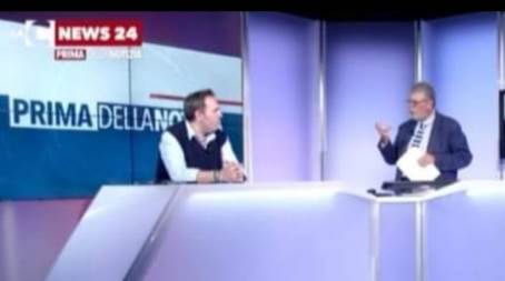 In esclusiva l’intervista all’ex direttore de LaC News24 Pasquale Motta, “Il modello giornalistico di LaC al momento è finito, è tempo di futuro” Quale autonomia, quale indipendenza può avere un giornalista verso il potere, se è anche un procacciatore di affari aziendali o personali? E i risultati si vedono. In un modello del genere non c’è più spazio per i giornalisti di razza come Agostino Pantano. L’intervista a Minniti l’altra sera un esempio di deserto cosmico giornalistico