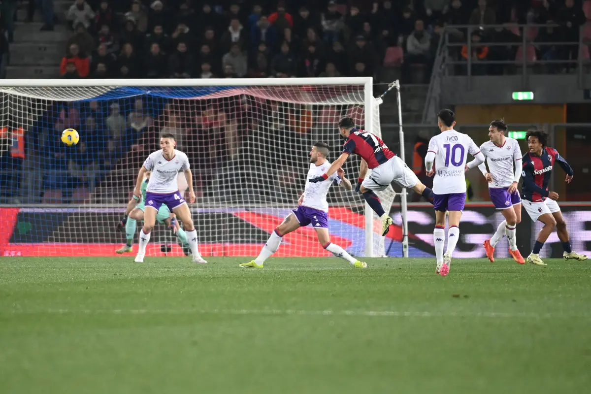 Il Bologna vola in zona Champions, 2-0 alla Fiorentina