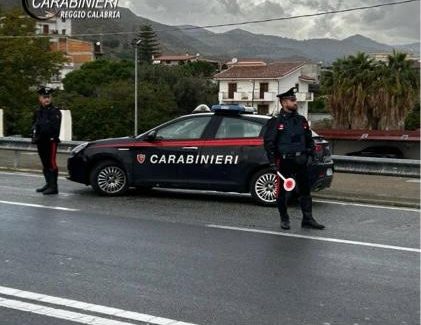 CONTROLLI STRAORDINARI DEI CARABINIERI A BOVA MARINA UN ARRESTO E PER DETENZIONE DI ARMA CLANDESTINA