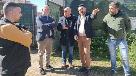 Avviati i lavori del secondo lotto del nuovo Liceo Scientifico di Oppido Mamertina Il Vicesindaco della Città Metropolitana ha effettuato un sopralluogo sul cantiere dell'importante infrastruttura scolastica della piana