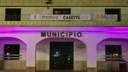 A San Ferdinando il municipio si colora di viola per la giornata della consapevolezza sull’epilessia L’epilessia, riconosciuta come malattia sociale dall’ Organizzazione Mondiale della Sanità, risulta essere una delle condizioni croniche più frequenti con 600 mila casi solo in Italia