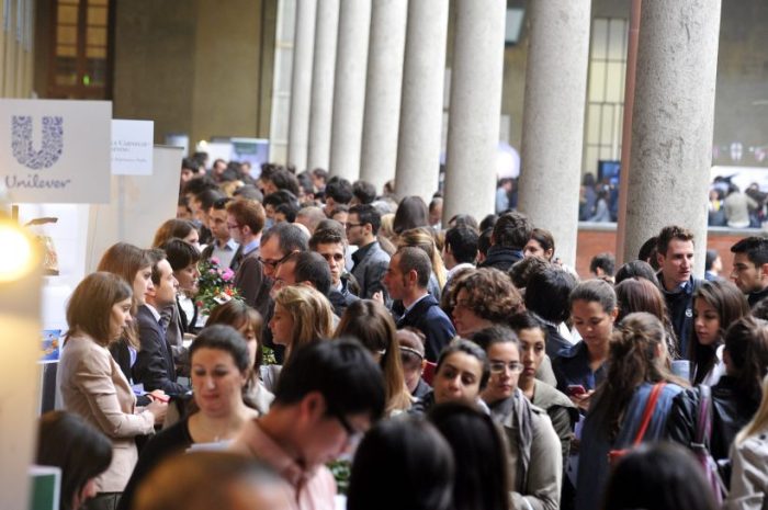 Intesa Sanpaolo, Imi Cib avvia programma assunzione neolaureati