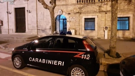 Operazione antimafia, 56 gli arresti. Blitz in sei regioni, anche in Calabria Numerose persone tra acquirenti e corrieri ed individuati diversi luoghi di stoccaggio del narcotraffico