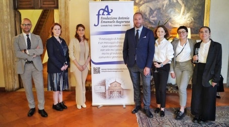 Fondazione Augurusa e i giovani imprenditori cristiani organizzano il summit dell’imprenditoria italiana con Parolin, Tajani e Fontana Il 15 maggio all’Ambasciata d’Italia presso la Santa Sede, a Palazzo Borromeo, il Rome Summit: “Giovani Leader d’Impresa in campo per una Nuova Economia” ha segnato l’avvio di un tavolo permanente per la costruzione di una nuova economia