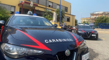 Minacce ed estorsioni ai genitori, denunciato dagli stessi finisce ai domiciliari un 26enne calabrese L’attività investigativa condotta dai carabinieri consentiva di ricostruire gli episodi di estorsione e atti persecutori