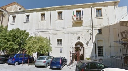 Scioglimento Comune di Tropea, “sostegno cosca a sindaco e lista” Le motivazioni nella relazione del ministro Piantedosi