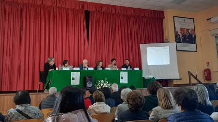 Delianuova, Convegno su don Bruno Cocolo, parroco scomparso 6 anni fa Un incontro intenso dove sono emerse le caratteristiche che hanno contraddistinto la figura del compianto parroco: l’attenzione agli ultimi, la fiducia nella Provvidenza, il coraggio di costruire in un territorio difficile