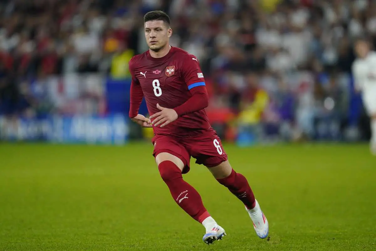 Jovic salva la Serbia in extremis, 1-1 con la Slovenia