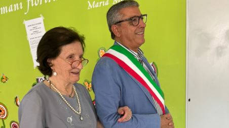 Il senso civico non ha età: la signora Rosetta esempio per tutte le nuove generazioni L'anziana, che è diventata centenaria da pochi giorni, infatti, ha contattato il sindaco Giovanni Papasso per essere accompagnata alle urne per l'alto senso civico