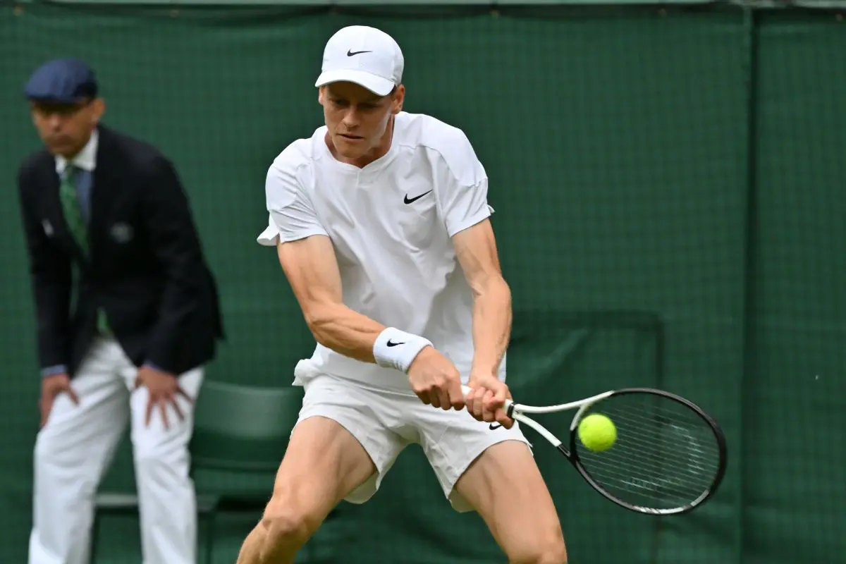 A Wimbledon Sinner batte Kecmanovic e vola agli ottavi